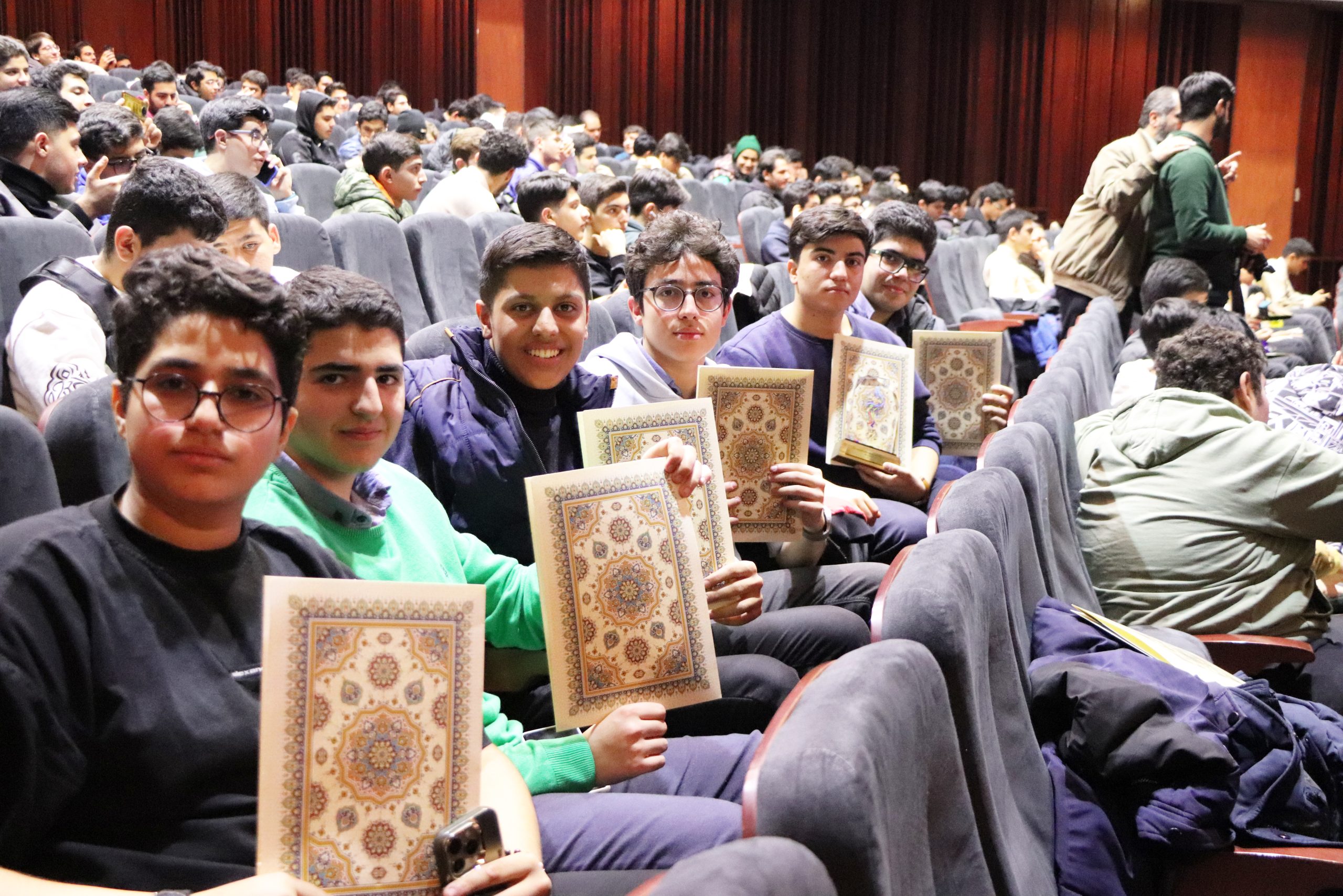 اختتامیه دوازدهمین جشنواره اسوه حسنه